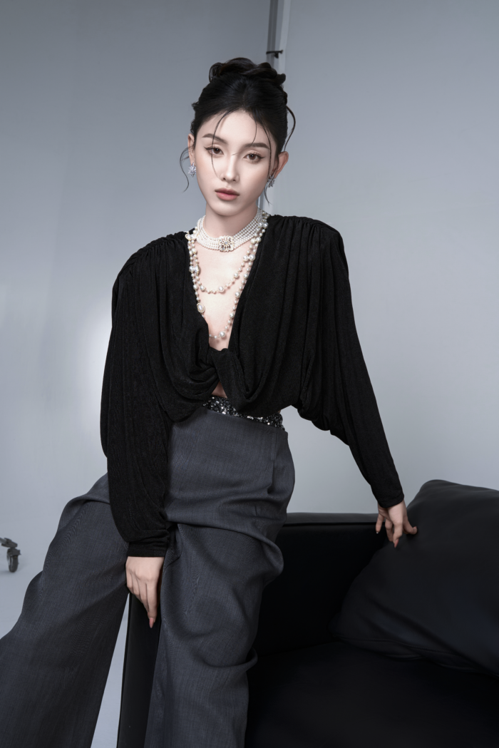 Velvet Eclipse - Hình ảnh 3